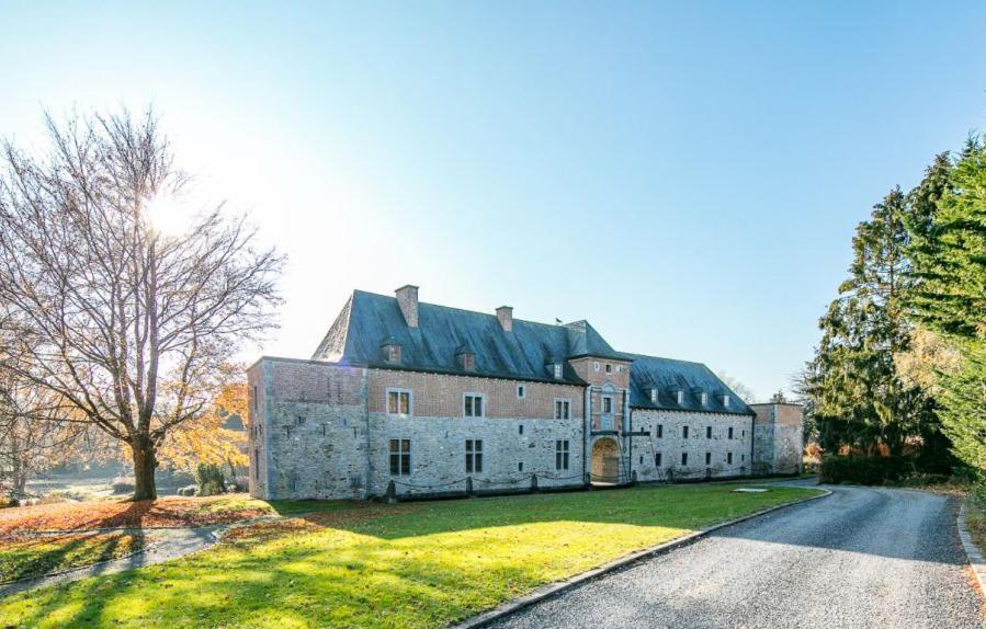 Chateau-Ferme De Pondrome Beauraing Bagian luar foto