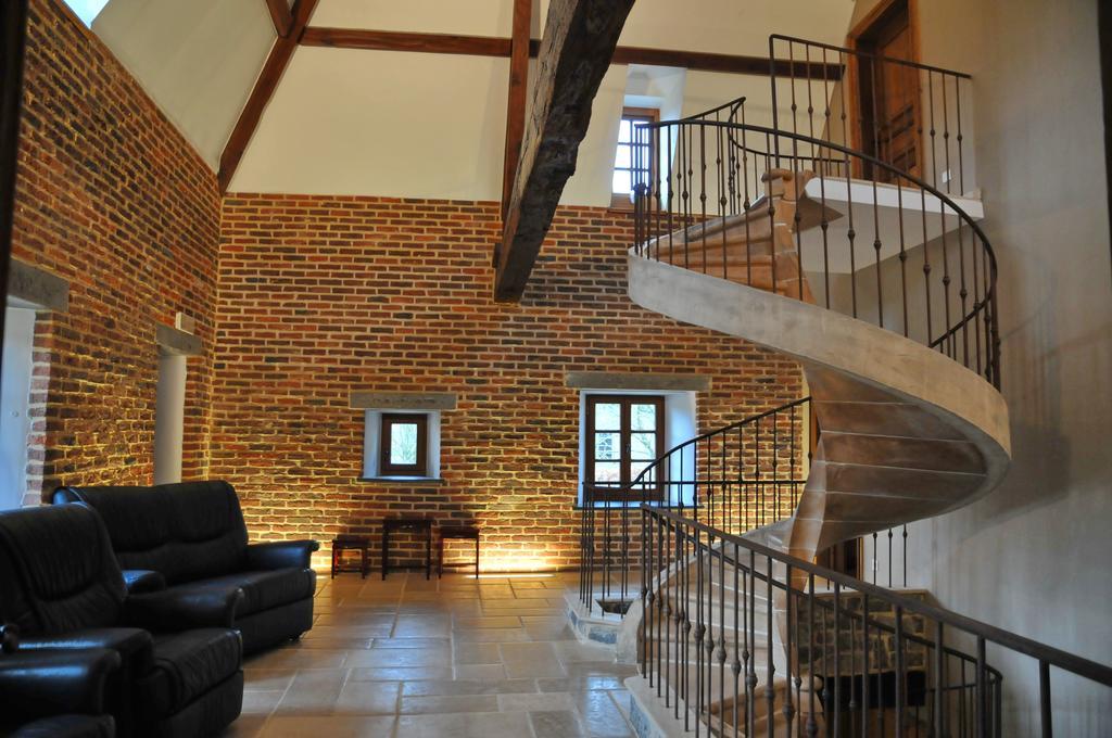 Chateau-Ferme De Pondrome Beauraing Bagian luar foto